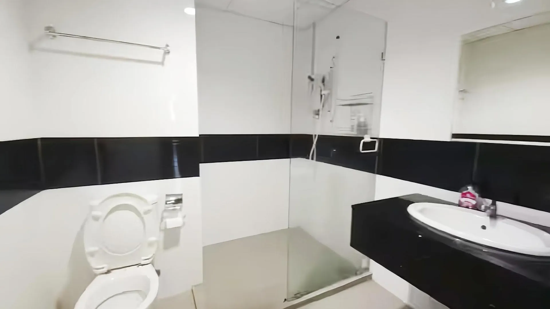 Mansion One George Town Apartman